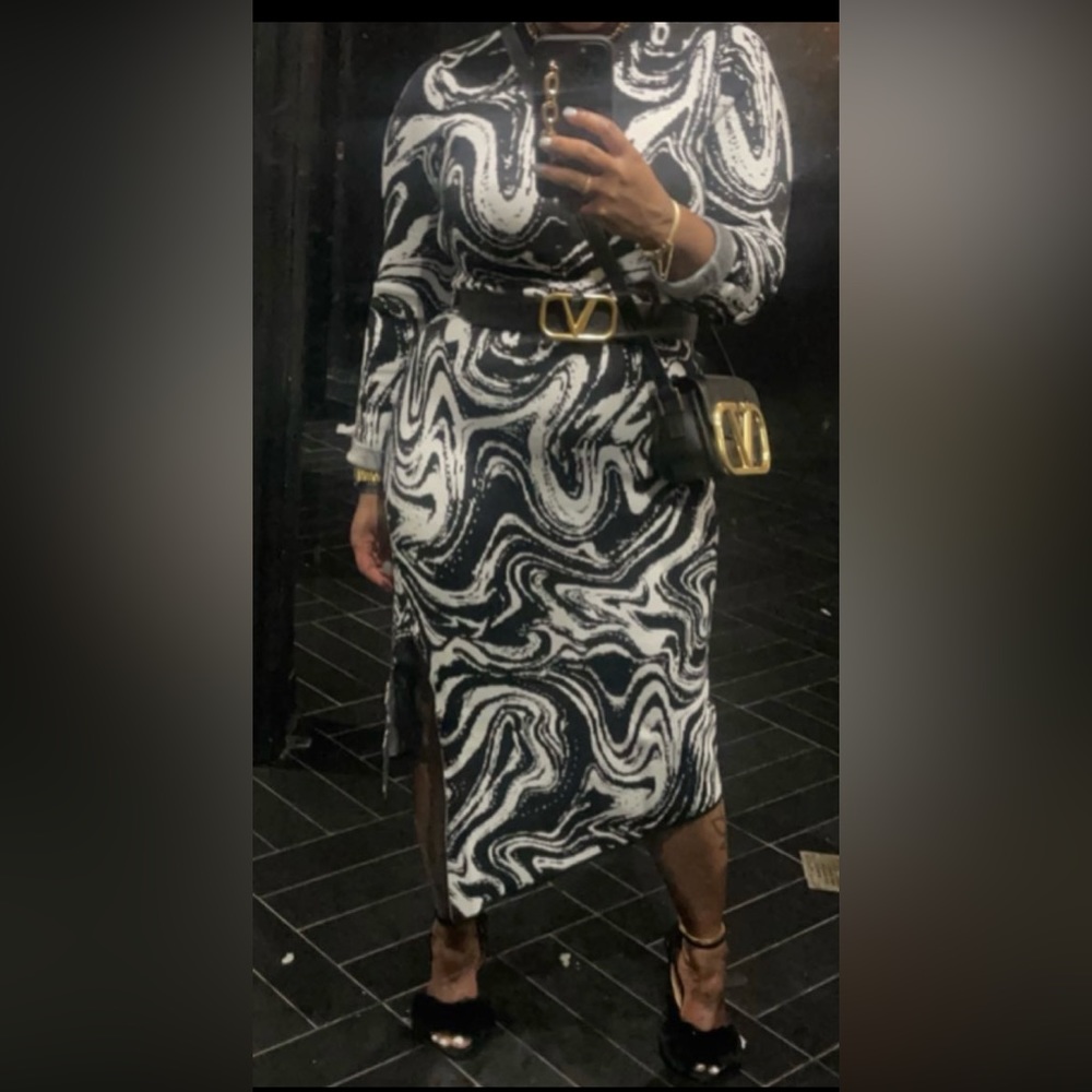 Scoop sweater dress with split